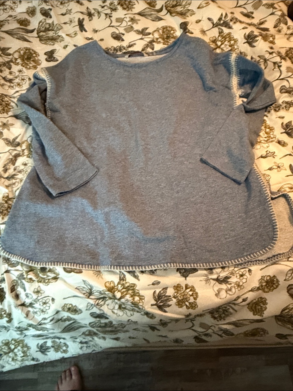 Soft‎ surroundings Women’s Relaxed Blue Crewneck Sweater